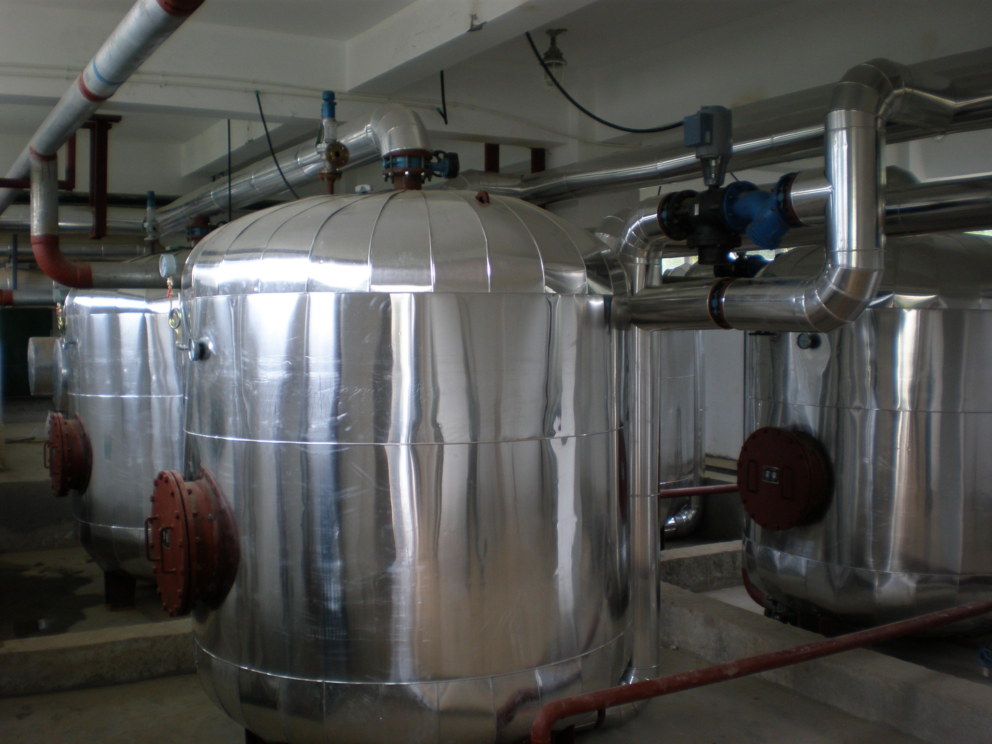 西安紅旗冷暖設備制造有限公司