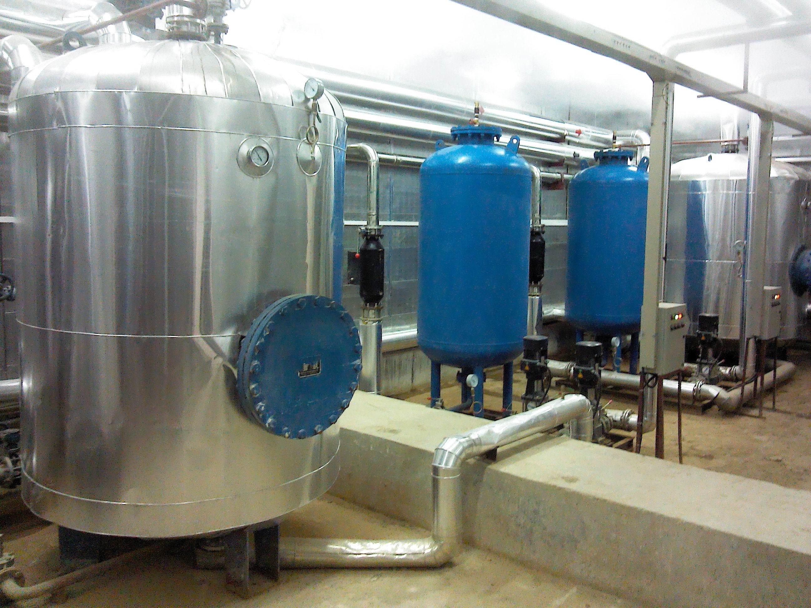 西安紅旗冷暖設(shè)備制造有限公司